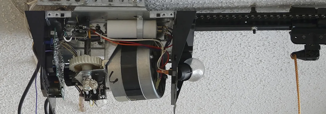 Sliding Garage Door Humming Noise Repair in Ellenbrook, WA